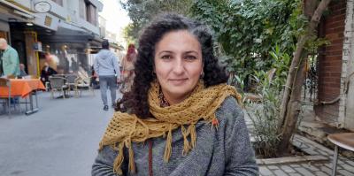  Melike Aydın, reportera de JinNews.